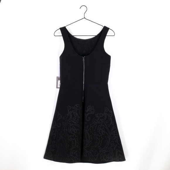 VERA WANG Black Scuba Fit & Flare Cocktail Dress - Picture 5 of 16